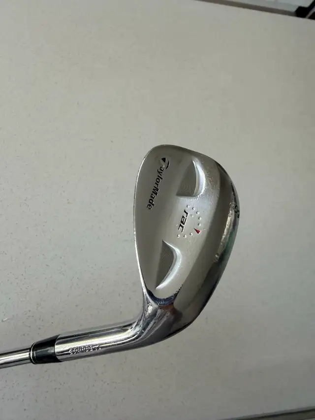 Golf clubs & bag  in Golf in Ottawa - Image 5
