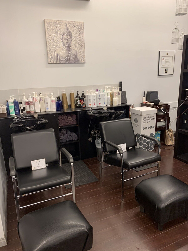 Hairstylist/Barber Chair rental - Poco Boutique salon in Hair Stylist & Salon in Burnaby/New Westminster - Image 4
