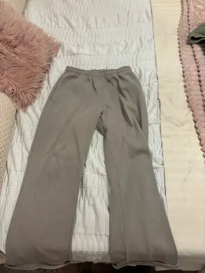 Brandy Melville Sweatpants , View more