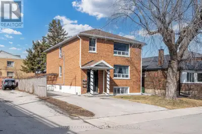 Attention Families, Professionals & Investors! Welcome to 72 Mendota Road, a spacious triplex in the...