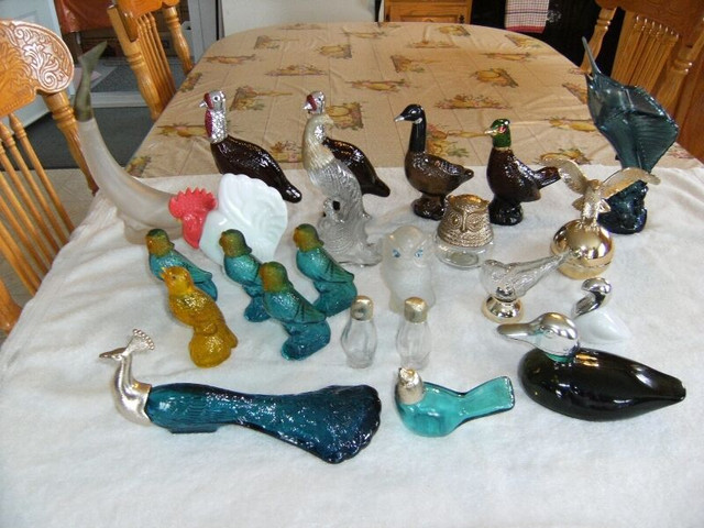 Collection de bouteilles Avon oiseaux # 4 dans Art et objets de collection  à Edmundston