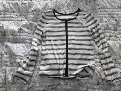 NWT NEW with tags! youth size 10 girls button down shirt, View more
