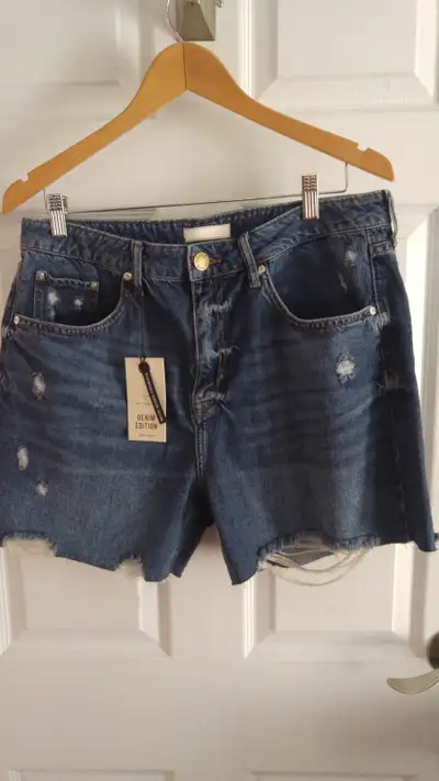 New "River Island" Shorts, Size 14, View more