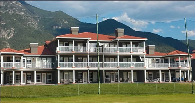 May 19-26 at Fairmont Hot Springs in Riverside Sunchaser Villa in British Columbia - Image 2