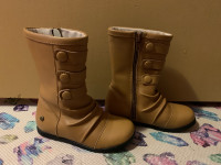 Momogrow Leather Boots - Size 9
