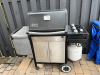 Weber Genesis Silver propane grill/bbq. Tank not included 