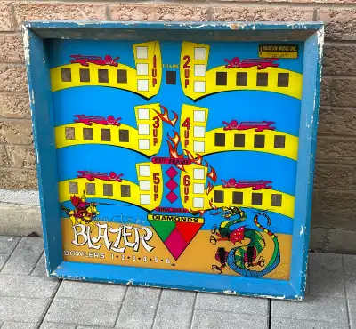 This back glass is in pretty good shape. Great for the Man Cave or restoration. Please look at the p...