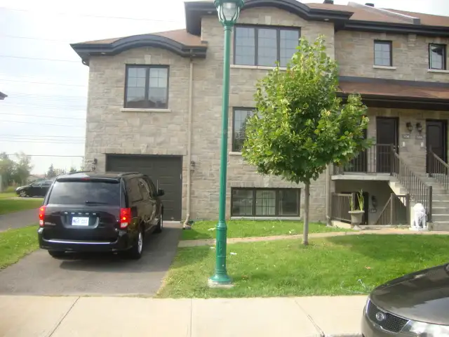 Chomedey 4-1/2 Apartment to Rent - 4-1/2 Apartement a Louer