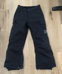 Youth size 12 snow pants - DC