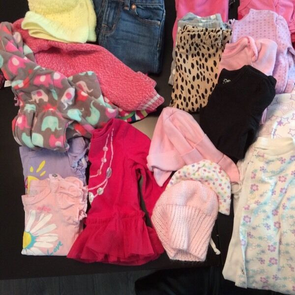 Girls Assortment of Baby Clothing in Clothing - 0-3 Months in Winnipeg - Image 4