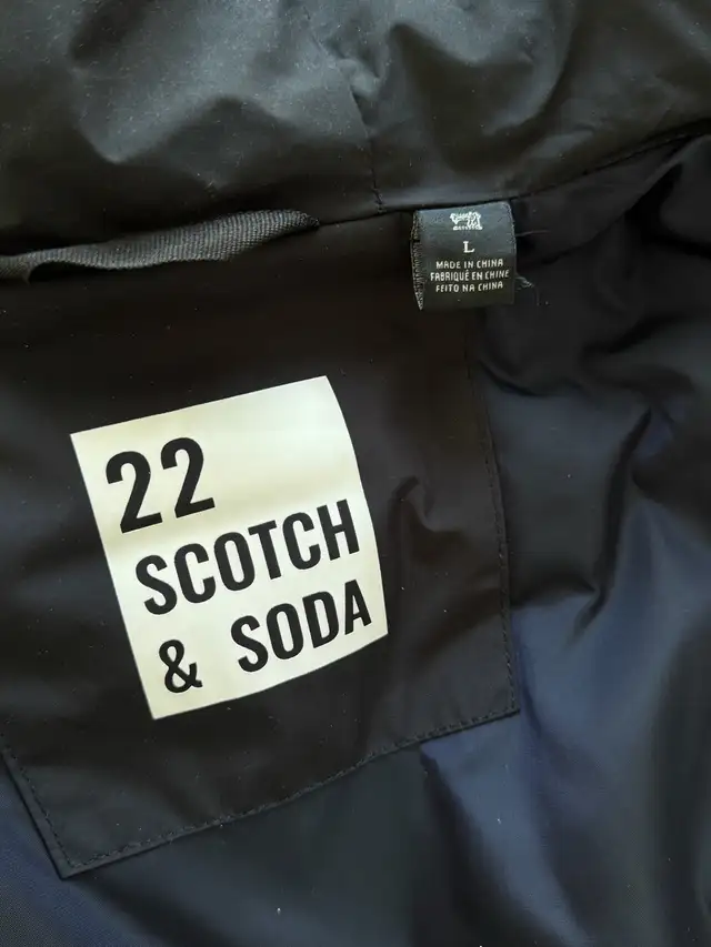 Scotch&Soda men’s winter jacket / size L in Men's in Calgary - Image 3