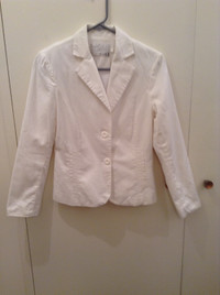 $15 for this size small blazer from Dynamite!