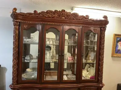 FREE: Solid Wood Hutch Top – Perfect for Upcycle Project, View more