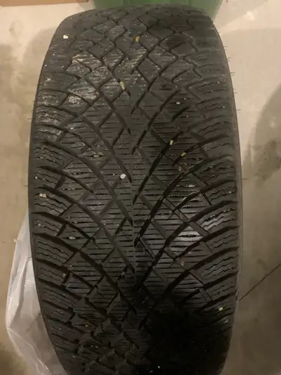 Tire Size 225/55/R18 This size will fit on BMW X7, Buick Enclave, Chevrolet Traverse, Ford Edsel Eve...