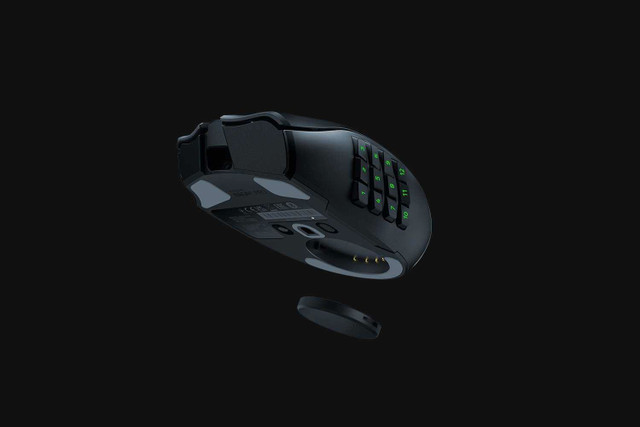 Brand New RAZER NAGA V2 PRO - eSports Gaming Mouse, Hyperscroll  in Mice, Keyboards & Webcams in Edmonton - Image 2