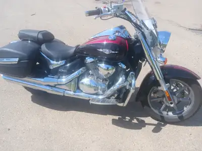 2013 suzuki C90 Heated grips Touring bag Highway pegs 5900.00 obo Located at the village of Pigeon l...