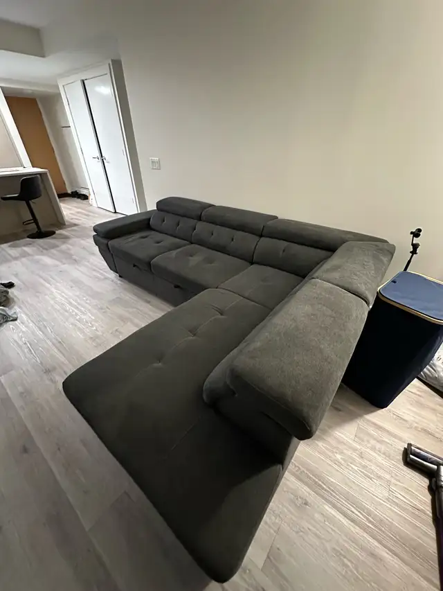 ✨ Premium Modular Pull-Out Sectional w/ Storage in Couches & Futons in Penticton - Image 3