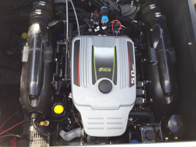 2015 StarCraft bowrider boat in Powerboats & Motorboats in Kingston - Image 3