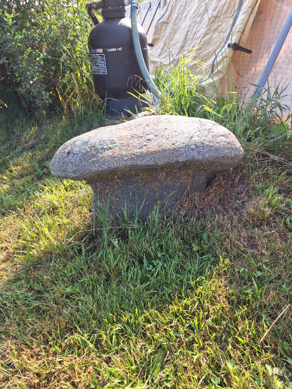 STONE DECORATION FOR YOUR LAWN, VERY IMPRESSIVE in Outdoor Décor in Oshawa / Durham Region - Image 2