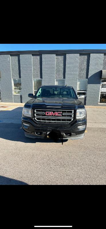 2018 GMC Sierra 1500 in Cars & Trucks in Hamilton - Image 2