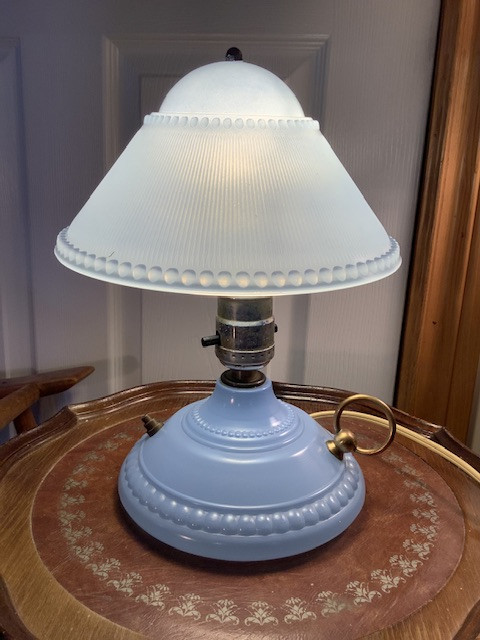 Art Deco Antique Blue Glass Table Lamp in Indoor Lighting & Fans in Belleville - Image 4