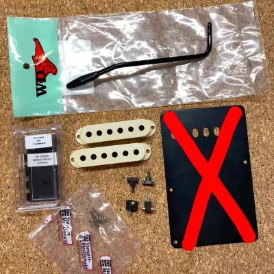 Various strat parts, adult owned from smoke/kid/pet-free home. Willing to ship within Canada for an...