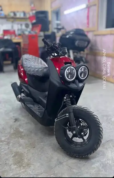 Yamaha bws 2019 3900$ négociable un peu il va super bien jamais eu de problème je le vend car je doi...