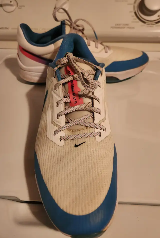 Men's golf shoes in Golf in Ottawa - Image 4