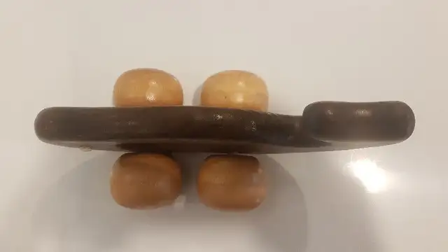 9" vintage rolling wood wooden whale back massager / toy in Toys & Games in Markham / York Region - Image 6
