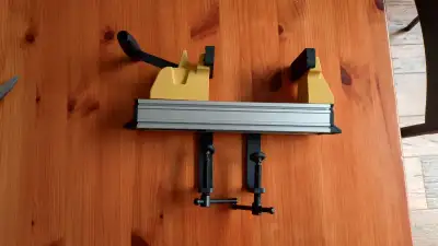 Stanley Portable Mini Vise, View more