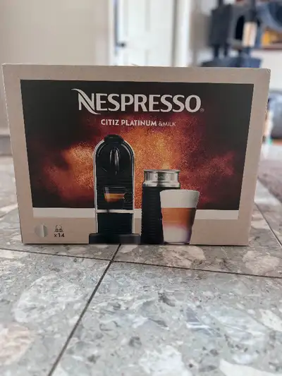 BRAND NEW STILL IN BOX Nespresso Citiz Platinum & Milk