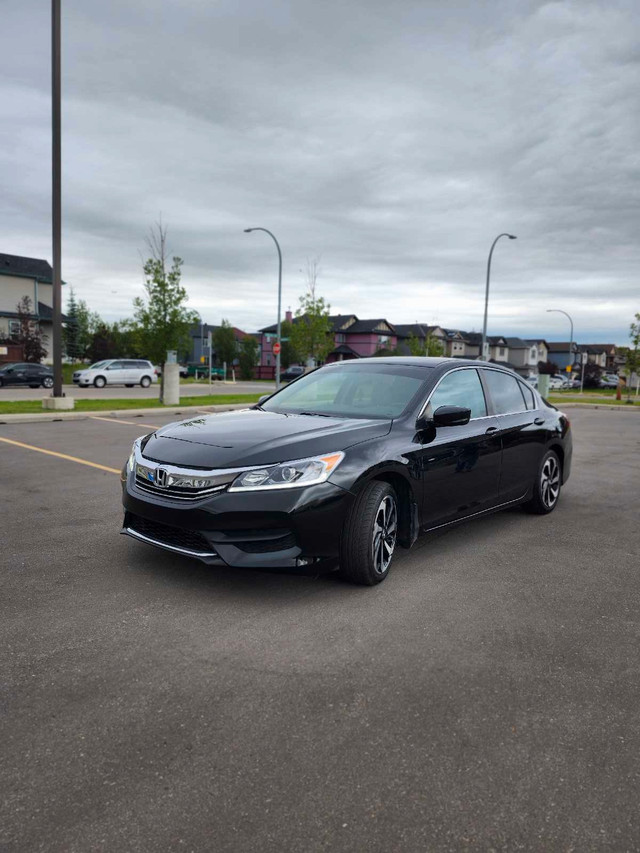 Honda Accord in Cars & Trucks in Calgary - Image 2