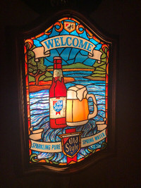 Vintage Heileman's OldStyle BeeronTap Stained Glass Light Mint