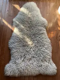 Genuine Sheepskin rug grey thick fluffy Australian/New Zealand 