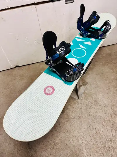 Like new Endeavor Guerilla snowboard 148 cm with Ride VXN bindi, View more