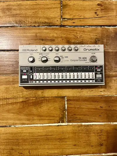 Vintage Roland TR-606 Drumatix w/Midi Mod Drum Machine, View more