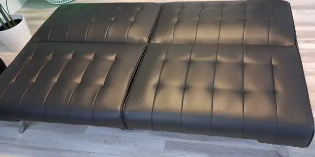 Living room Couch/ Sofa/ Futon in Couches & Futons in Laval / North Shore - Image 6