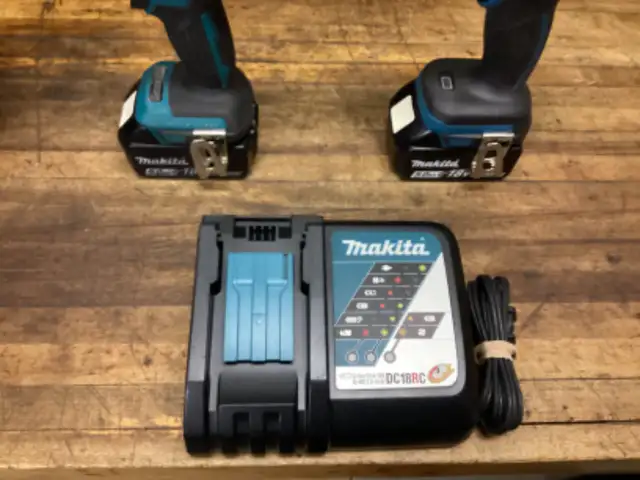 MAKITA LXT 18v BRUSHLESS IMPACT DRIVER and 1/2” HAMMER DRILL KIT in Power Tools in Barrie - Image 6