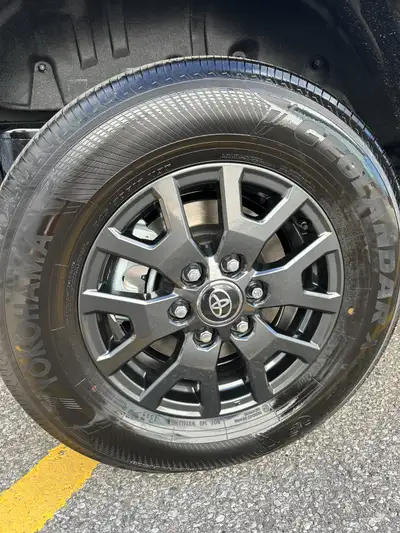 Set of 4 tires and OEM Toyota rims nearly as new (only 50 kms). Tires are Yokohama Geolandar X-CV G0...