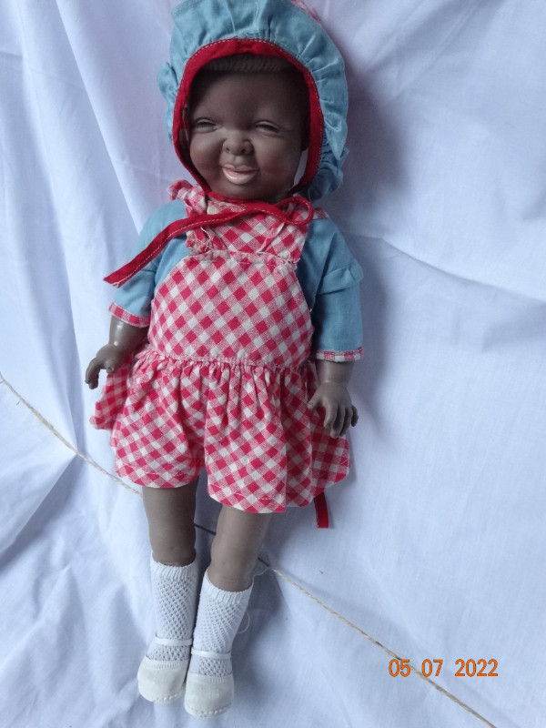 Black girl by Pullan, Canada, 15 inch,original clothes,big smile in Toys & Games in Kelowna - Image 2