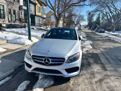 Mercedes Benz C300 2015