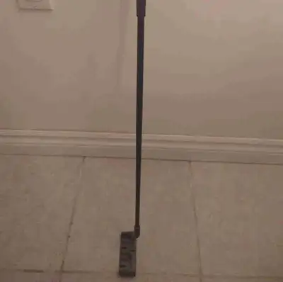 -Right-Handed Alien Sport Graduate Junior Putter -31" Acculite Titanium Magnesium Shaft. -grips are...