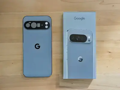Google Pixel 10 Pro XL 256 GB Moonstone, View more