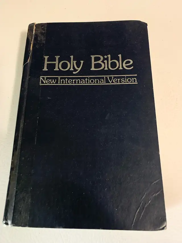 Free Bible, Christian Literature and Conversation about God in Free Stuff in Hamilton - Image 2