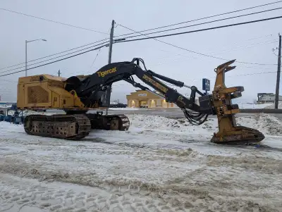 This machine is currently at 7282 hours. Unit is in very good condition, well maintained and super c...