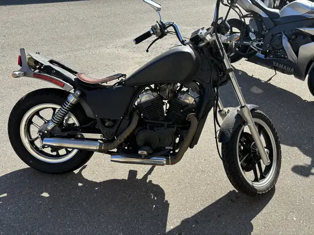 1983 Honda VT500C Custom motorcycle-low kilometres in Street, Cruisers & Choppers in Mississauga / Peel Region - Image 4