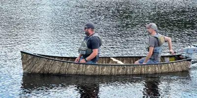 We are the Organic Boat Shop, a canoe retailer shipping canoes across Canada with extremely good shi...