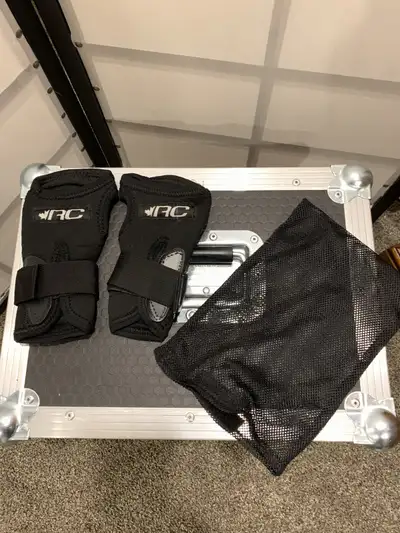 Snowboard wrist guards RC  (size Adult large), View more