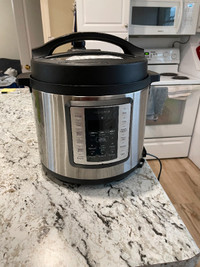 5 QT Insignia Instant Pot