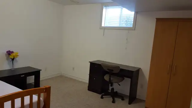 Two rooms for student in Room Rentals & Roommates in Peterborough - Image 7